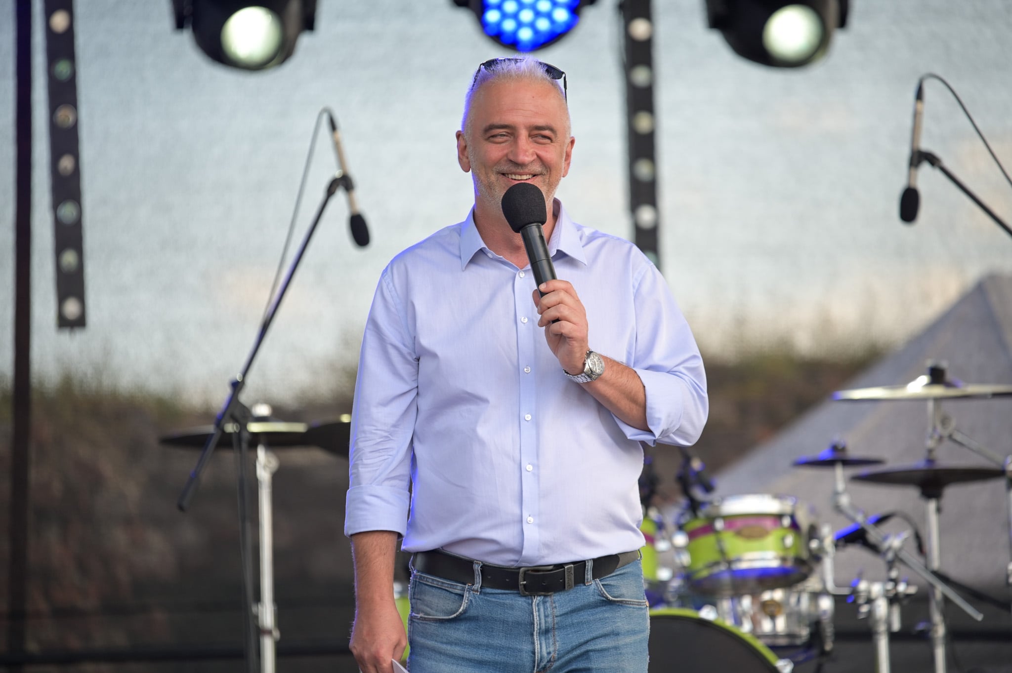 Profesjonalny konferansjer na eventy – Klucz do sukcesu